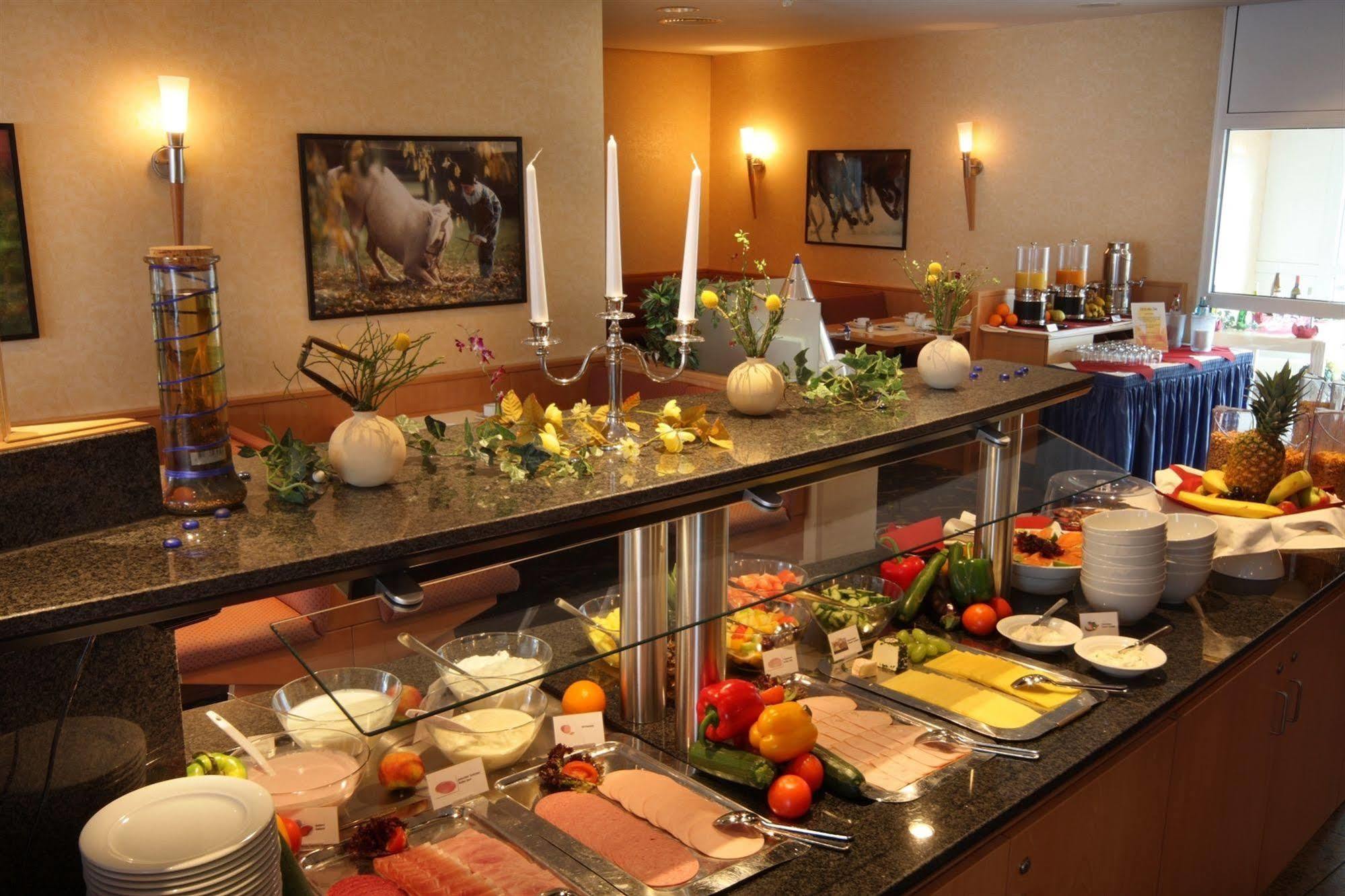 Ramada By Wyndham Hannover Messe Hotel