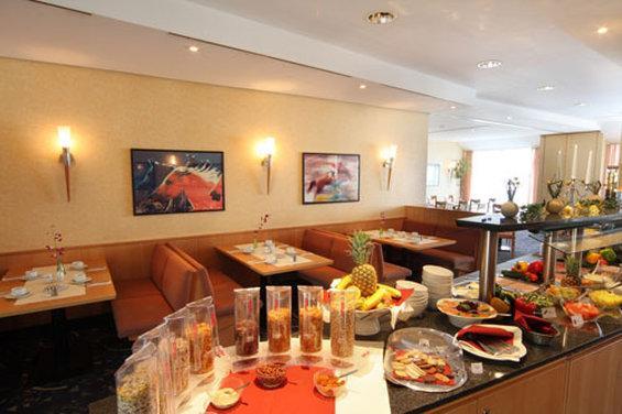 Ramada By Wyndham Hannover Messe 3*