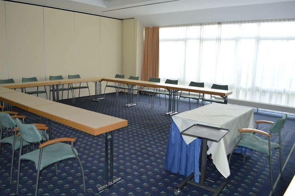 Ramada By Wyndham Hannover Messe 3*