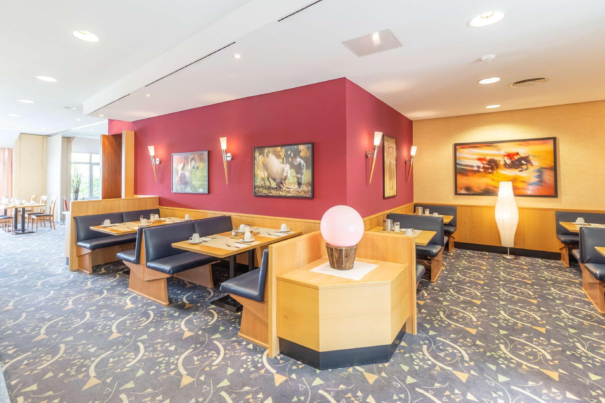Ramada By Wyndham Hannover Messe Hotel Laatzen