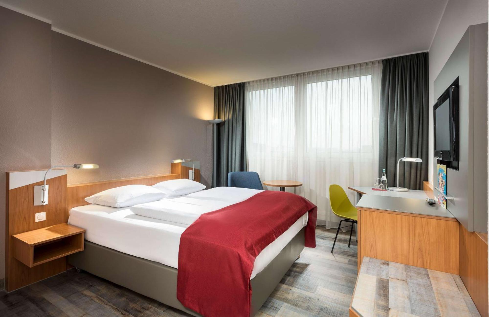Hotel Ramada By Wyndham Hannover Messe 3*